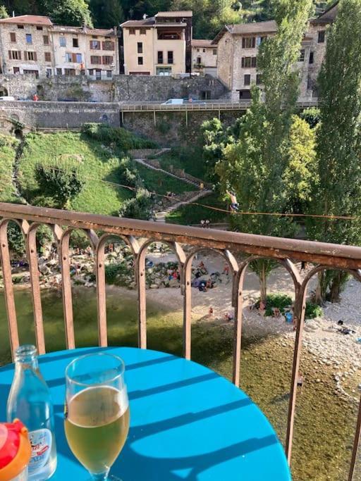 Logement Cosy Et Jardin Saint-Laurent-en-Royans Dış mekan fotoğraf