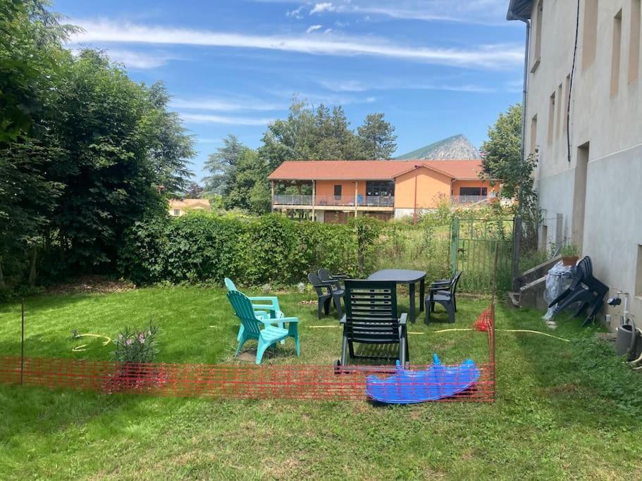 Logement Cosy Et Jardin Saint-Laurent-en-Royans Dış mekan fotoğraf
